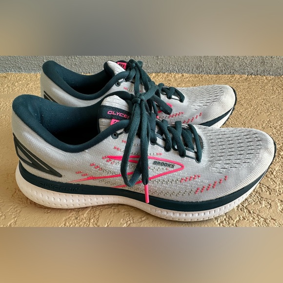 Brooks Glycerin 19 Gray Pink Running Shoes  1203431B110 Women’s Size 9 CLEAN - Picture 2 of 15